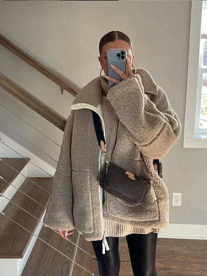 Reverie | Kurtka typu teddy w stylu oversize