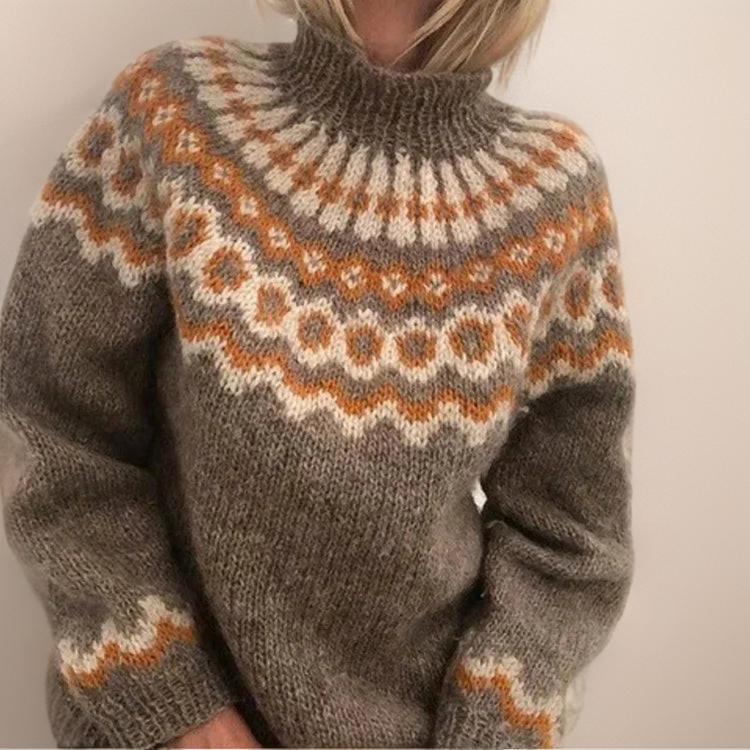 Elegancki sweter z golfem, brązowy