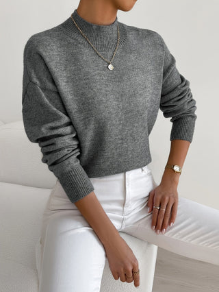 Modny sweter z golfem