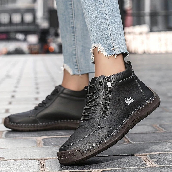 Erika | Ergonomiczne sneakersy za kostkę
