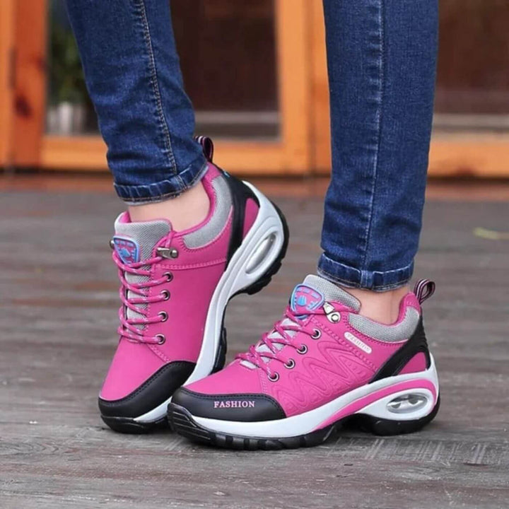 Wygodne buty spacerowe damskie