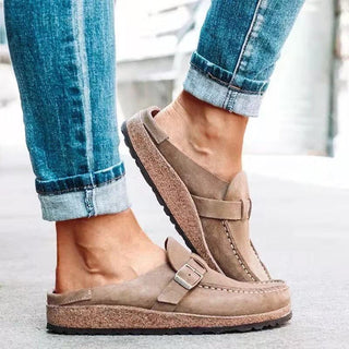 Retro | Klasyczne buty wsuwane